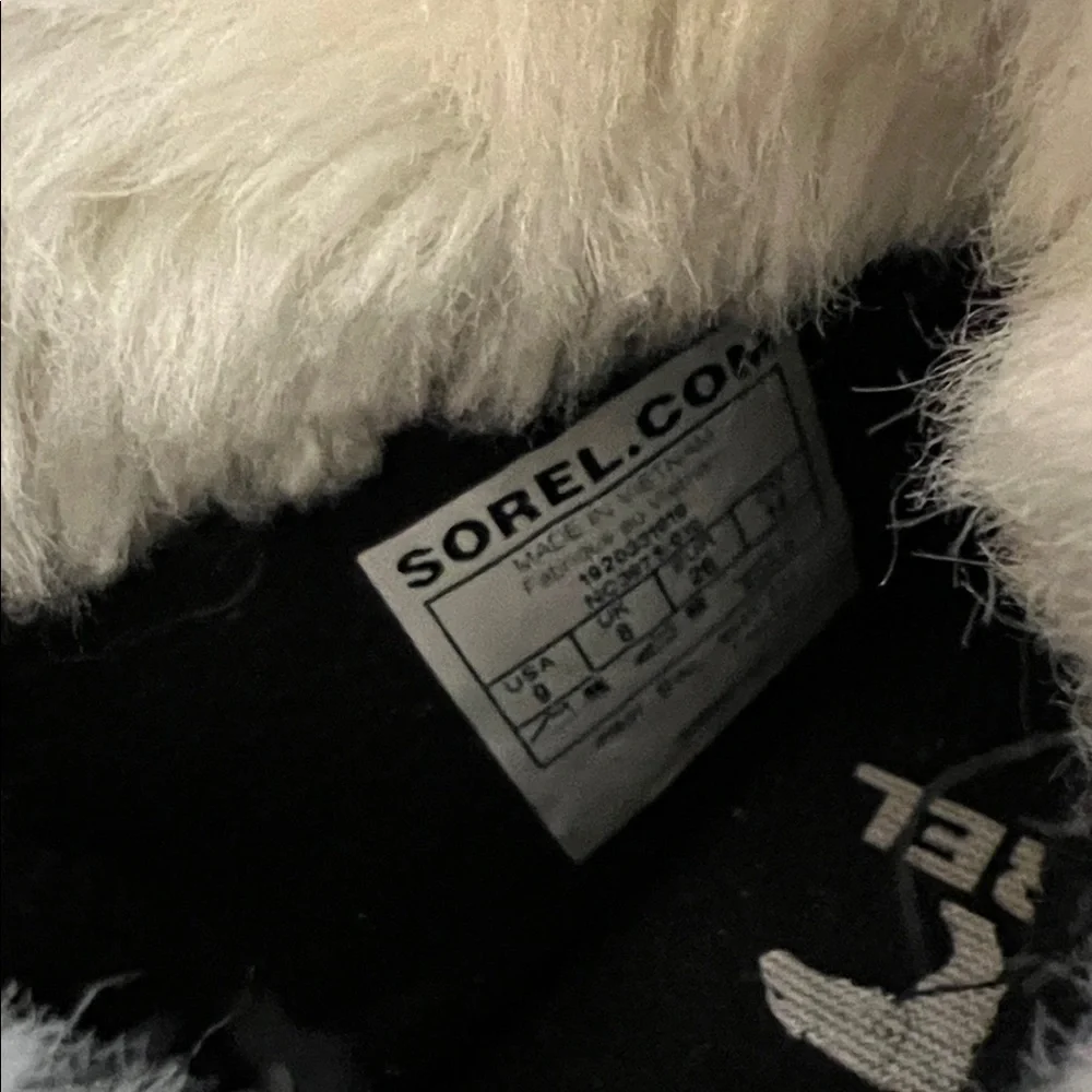 Sorel Black Winter Boots with Faux Fur Trim
